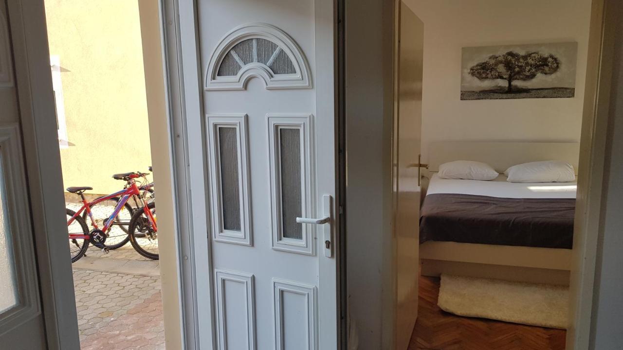 Apartment South Gate Zara Esterno foto